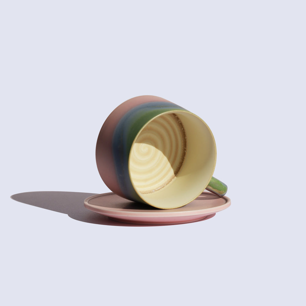 
                  
                    Mehrfarbige handgemachte Kaffeetasse
                  
                